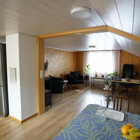 Kienholz By In Appartamento *